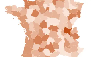 Carte de France en tons orangés avec frontières départementales apparentes